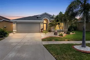 718 Griffen Heights Ct, Ruskin, FL 33570 - Photo 1