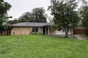 7121 N 50th St, Tampa, FL 33617 - Photo 1