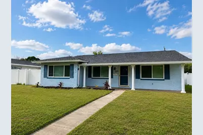 3753 15th Avenue N, Saint Petersburg, FL 33713 - Photo 1