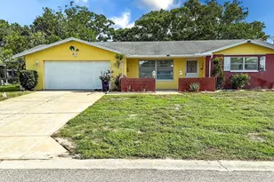 7621 Rosewood Dr, Port Richey, FL 34668 - Photo 1