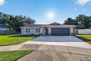 11280 Freedom Ct, Seminole, FL 33772 - Photo 1