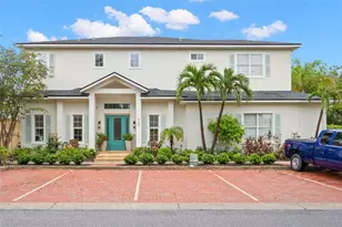 429 2nd St S, Safety Harbor, FL 34695 - Photo 1