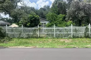 611 S 63rd St, Tampa, FL 33619 - Photo 1