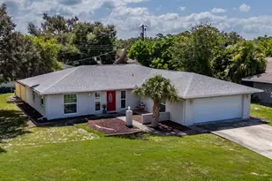 6711 Conetta Dr, Sarasota, FL 34243 - Photo 1