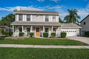1806 River Crossing Dr, Valrico, FL 33596 - Photo 1