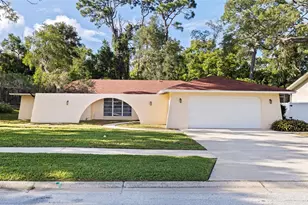 1374 Indian Trail N, Palm Harbor, FL 34683 - Photo 1