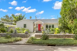 566 13th Ave NE, Saint Petersburg, FL 33701 - Photo 1