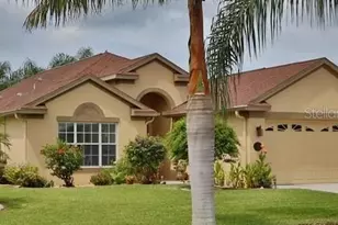 2437 Indian Key Dr, Holiday, FL 34691 - Photo 1