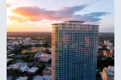 400 Central Avenue #2407, Saint Petersburg, FL 33701 - Photo 1