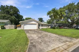11161 105th Ave, Seminole, FL 33778 - Photo 1