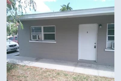 2409 13th Street W #1, Bradenton, FL 34205 - Photo 1