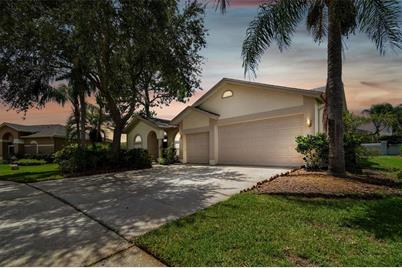 1864 Eagle Trace Boulevard, Palm Harbor, FL 34685 - Photo 1