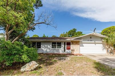 720 Lentz Road, Belleair Bluffs, FL 33770 - Photo 1