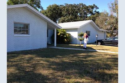 914 S Betty Lane, Clearwater, FL 33756 - Photo 1