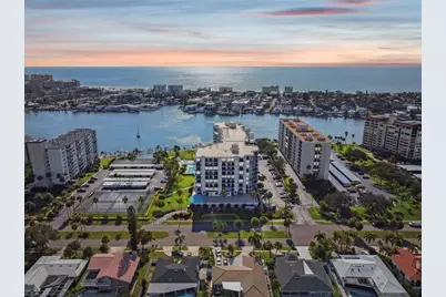 670 Island Way #906, Clearwater, FL 33767 - Photo 1