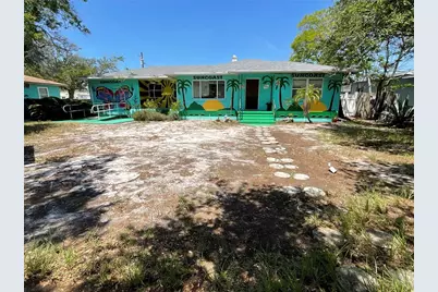 6515 1st Avenue S, Saint Petersburg, FL 33707 - Photo 1
