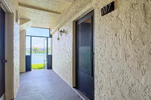 11485 Oakhurst Rd, Largo, FL 33774 - Photo 1