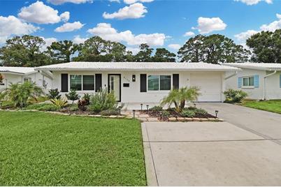 9130 141st Street, Seminole, FL 33776 - Photo 1