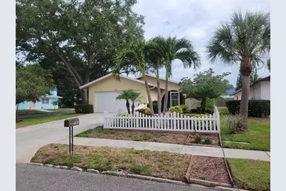 743 6th Street S, Safety Harbor, FL 34695 - Photo 1