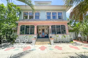 421 10th Ave N, Saint Petersburg, FL 33701 - Photo 1