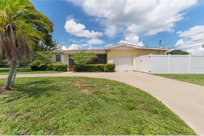 3600 24th Street N, Saint Petersburg, FL 33713 - Photo 1