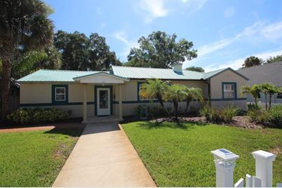 711 Magnolia Street, New Smyrna Beach, FL 32168 - Photo 1