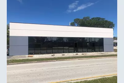 1609 Ridgewood Avenue, Holly Hill, FL 32117 - Photo 1