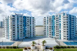 925 N Halifax Ave, Daytona Beach, FL 32118 - Photo 1