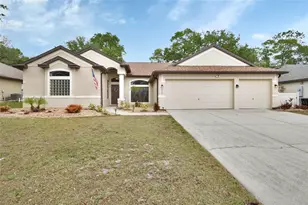 1933 Oak Estates Dr, Orange City, FL 32763 - Photo 1