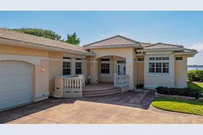 2542 S Peninsula Drive, Daytona Beach, FL 32118 - Photo 1