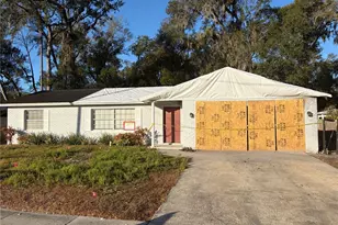 732 Mockingbird Ln, Deland, FL 32720 - Photo 1