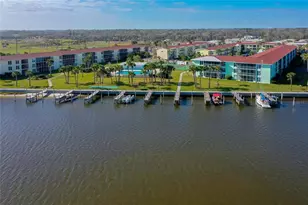 719 S Beach St, Daytona Beach, FL 32114 - Photo 1