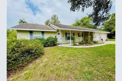 733 E Ohio Avenue, Deland, FL 32724 - Photo 1