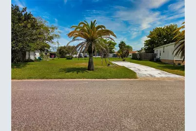 8 Applewood Circle, South Daytona, FL 32119 - Photo 1