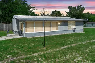 44943 4th St, Deland, FL 32720 - Photo 1