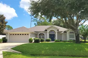 18 Edward Dr, Palm Coast, FL 32164 - Photo 1