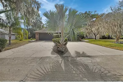 526 Hemingway Court, Deland, FL 32720 - Photo 1