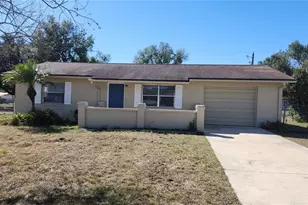 957 Wilmington Dr, Deltona, FL 32725 - Photo 1