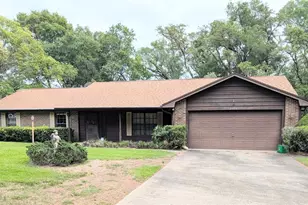 2025 Larchmont Dr, Deland, FL 32724 - Photo 1