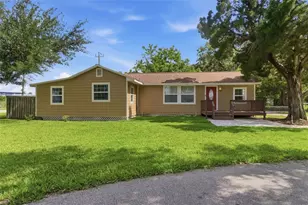 715 Wylly Ave, Sanford, FL 32773 - Photo 1