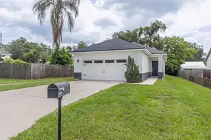 231 N Julia Ave, Deland, FL 32720 - Photo 1