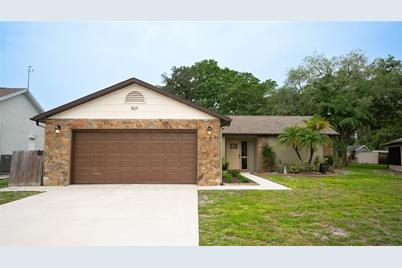 7671 Deer Foot Drive, New Port Richey, FL 34653 - Photo 1