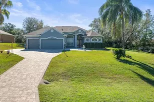 10307 Ridge Top Loop, Weeki Wachee, FL 34613 - Photo 1