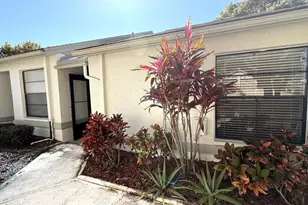 11737 Spring Tree Ln, Port Richey, FL 34668 - Photo 1