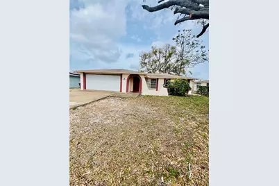 7811 Embassy Boulevard, Port Richey, FL 34668 - Photo 1