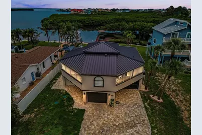 1616 Sea Breeze Drive, Tarpon Springs, FL 34689 - Photo 1