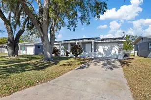 10841 Scenic Dr, Port Richey, FL 34668 - Photo 1