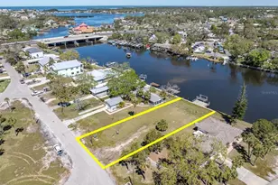 5433 Cotee River Dr, New Port Richey, FL 34652 - Photo 1