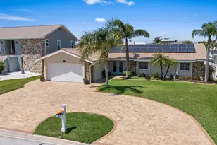 5033 Cabrilla Ct, New Port Richey, FL 34652 - Photo 1