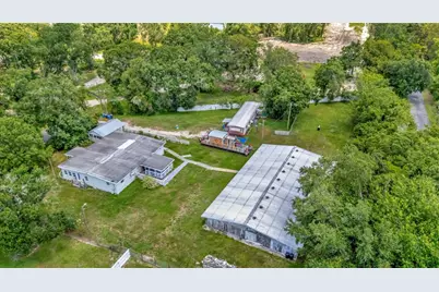 8001 N Meadowview Circle, Tampa, FL 33625 - Photo 1